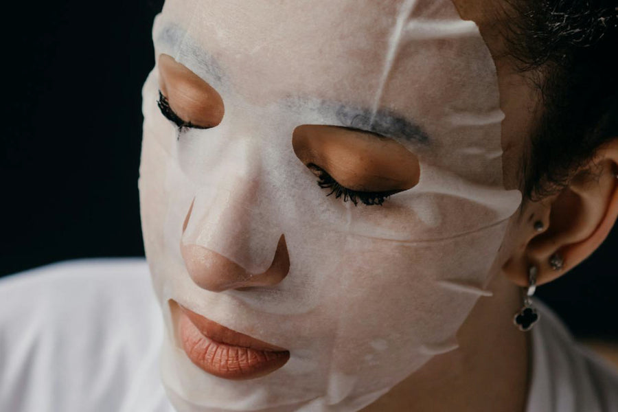 Mascarillas y sueros: tratamientos express para piel apagada