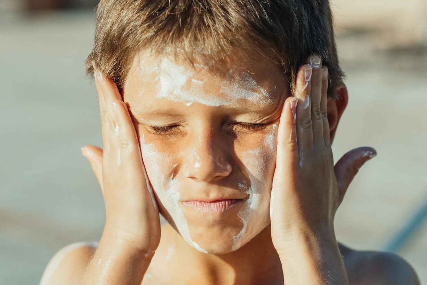 Protección solar en niños: guía para cuidar su piel hoy